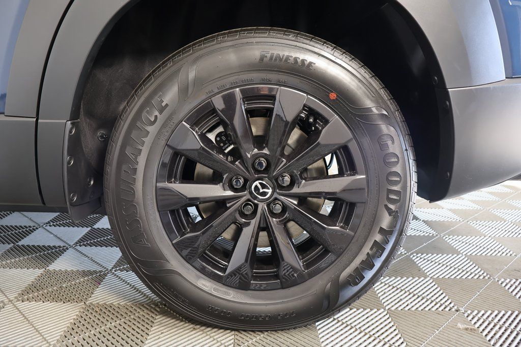 Thumbnail: 2025 Mazda CX-50 - 10