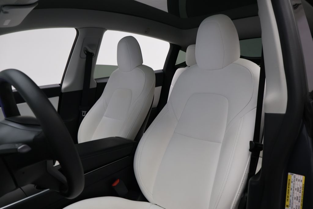 Thumbnail: 2021 Tesla Model Y - 13