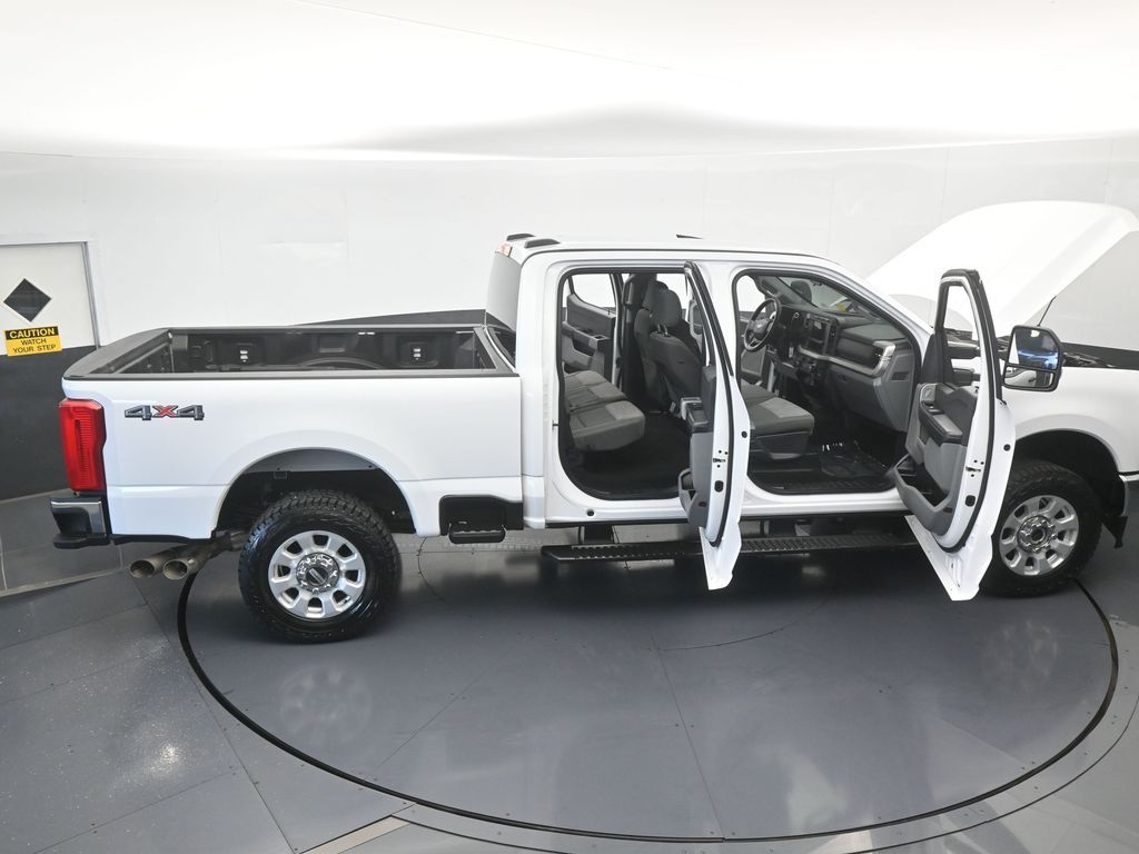 Used 2024 Oxford White Ford XLT image 67
