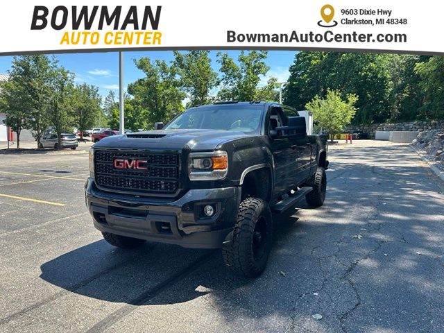 Onyx Black 2015 GMC Sierra 2500HD Pickup Truck Four-Wheel Drive 6-Speed Automatic