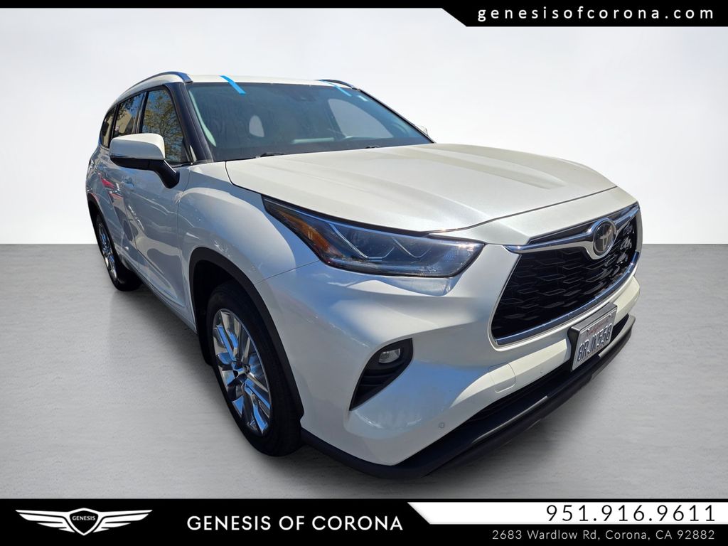 White (Blizzard Pearl) 2020 Toyota Highlander SUV / Crossover All-Wheel Drive 8-Speed Automatic
