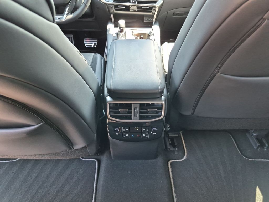 Used 2023 Brown Lexus 500h F SPORT Performance image 34