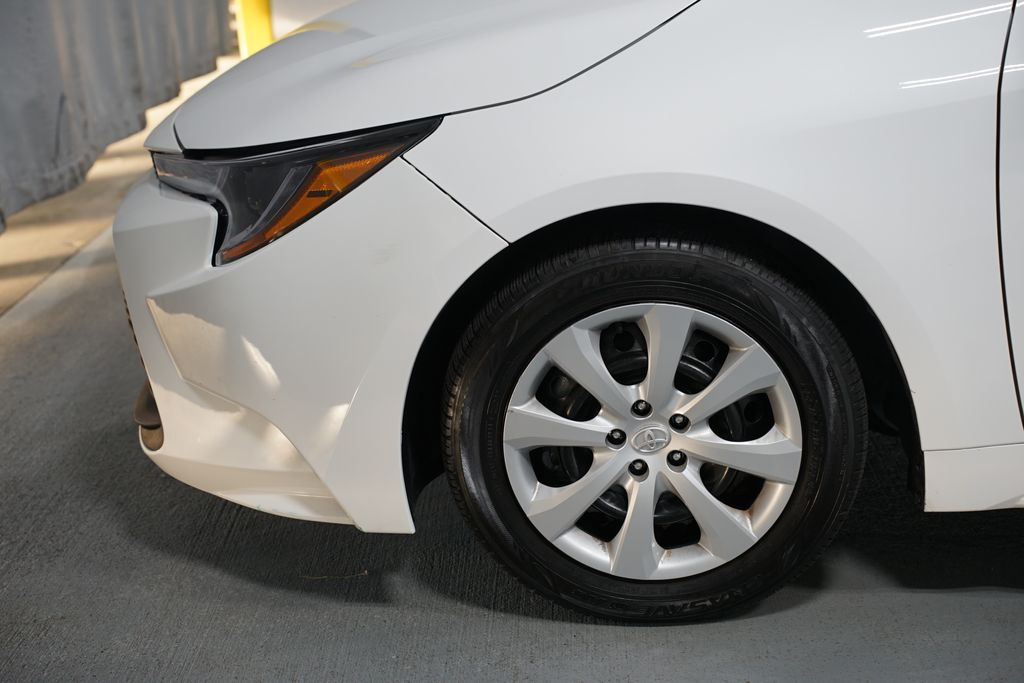 Thumbnail: 2024 Toyota Corolla - 5