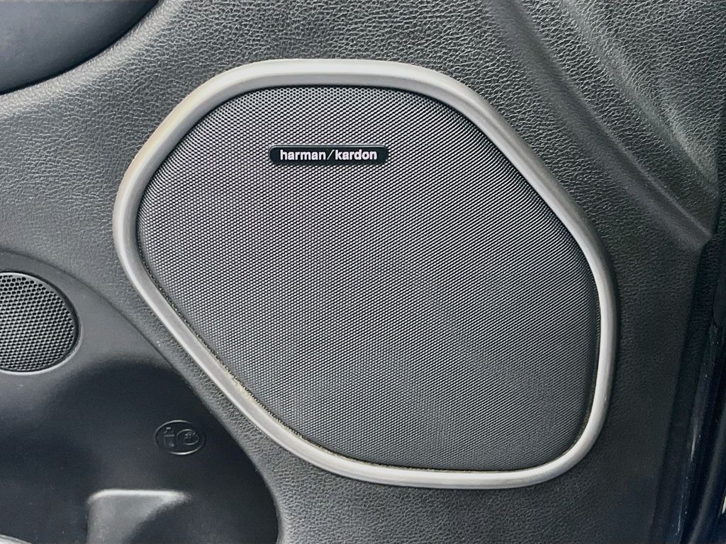 Used 2020 Reactor Blue Pearlcoat Dodge R/T image 19