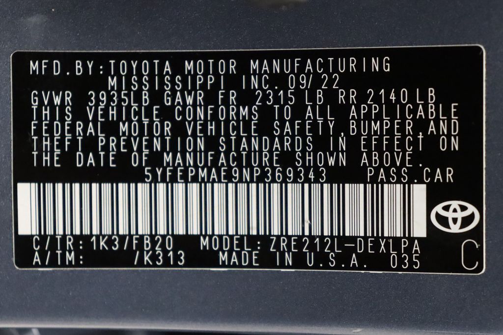 2022 Toyota Corolla LE 17