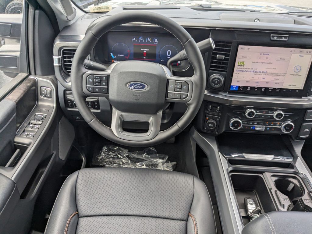2025 Ford F-350 Super Duty Lariat