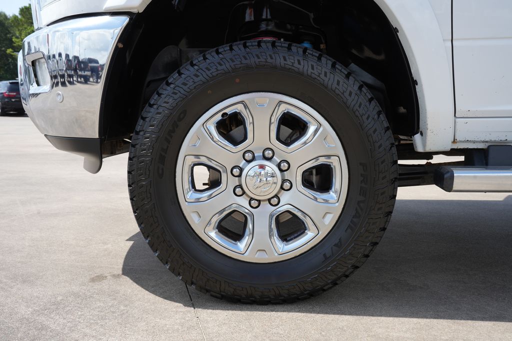 2017 Ram 2500 Laramie White at Bravo Nissan