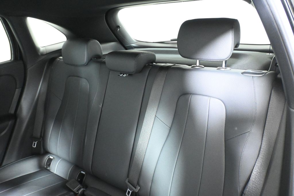 Thumbnail: 2025 Mercedes-Benz GLA - 4