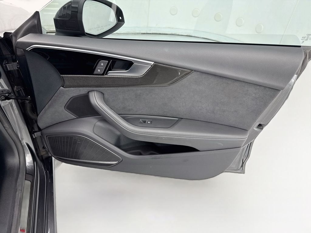 Thumbnail: 2023 Audi S5 - 24