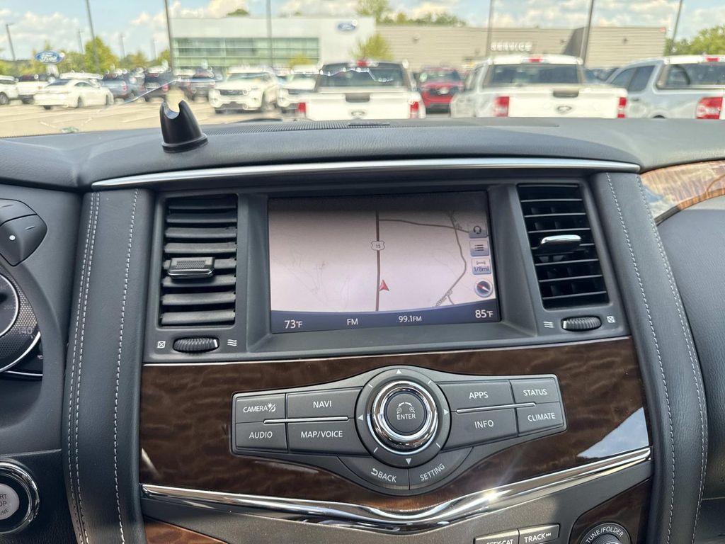 Used 2019 Gray Nissan Platinum image 17