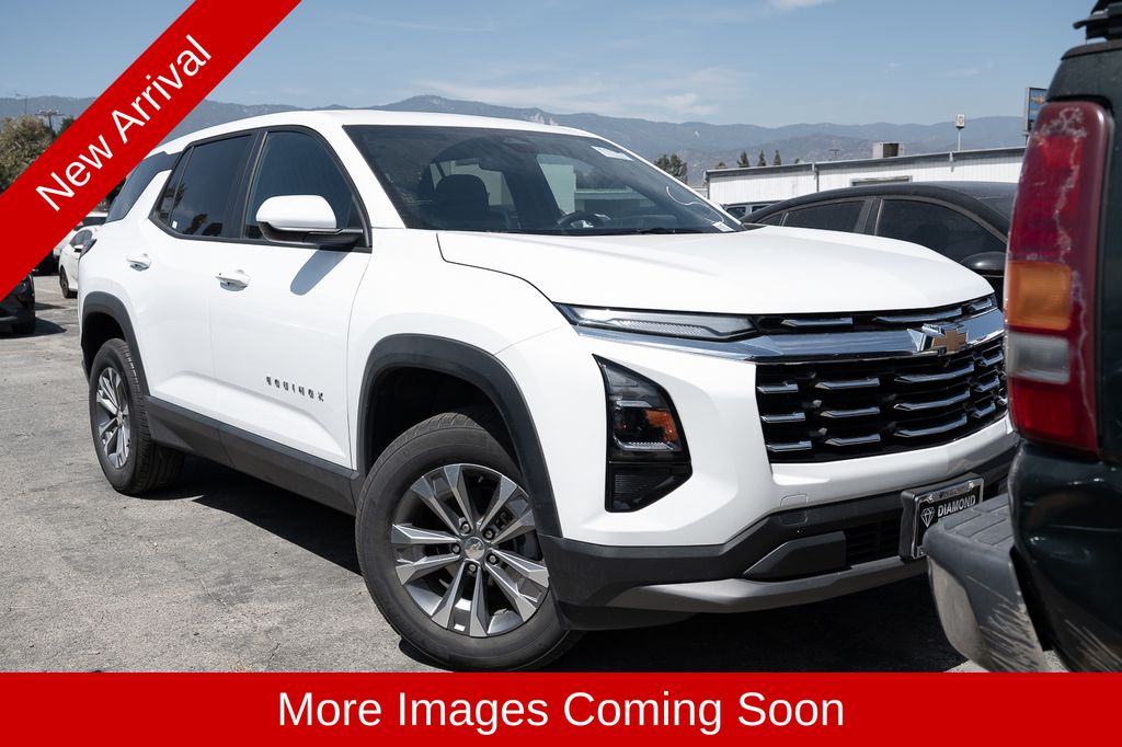 Summit White 2025 Chevrolet Equinox SUV / Crossover Four-Wheel Drive 8-Speed Automatic