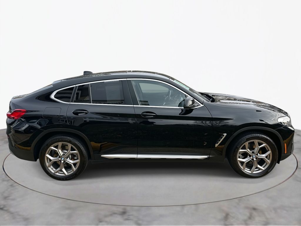 Thumbnail: 2023 BMW X4 - 6