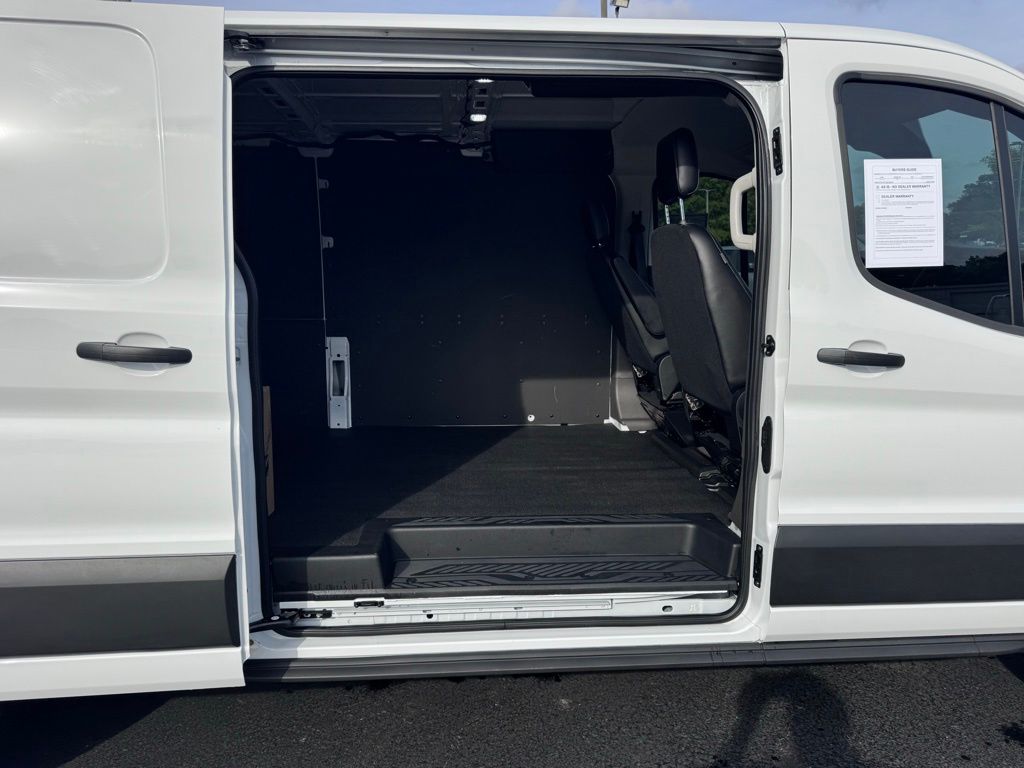 FordTransit-15023