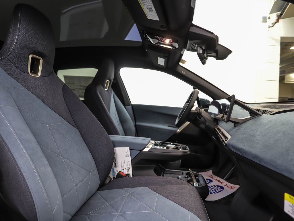 2026 BMW iX  29