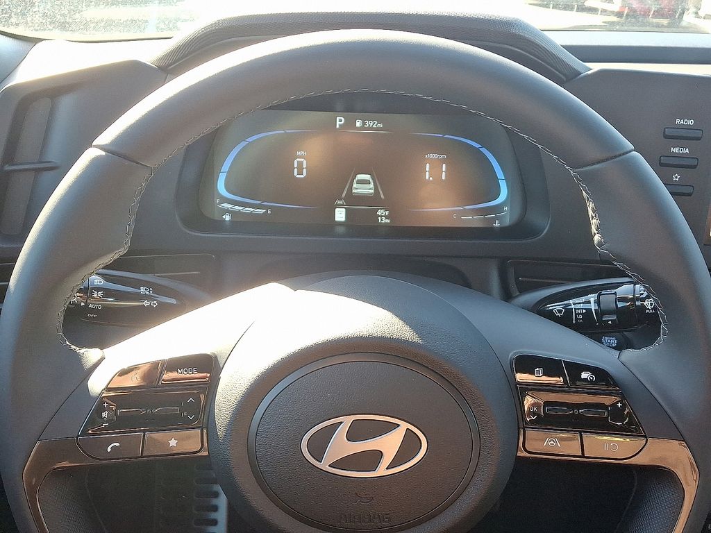 2025 Hyundai Elantra Sport 10