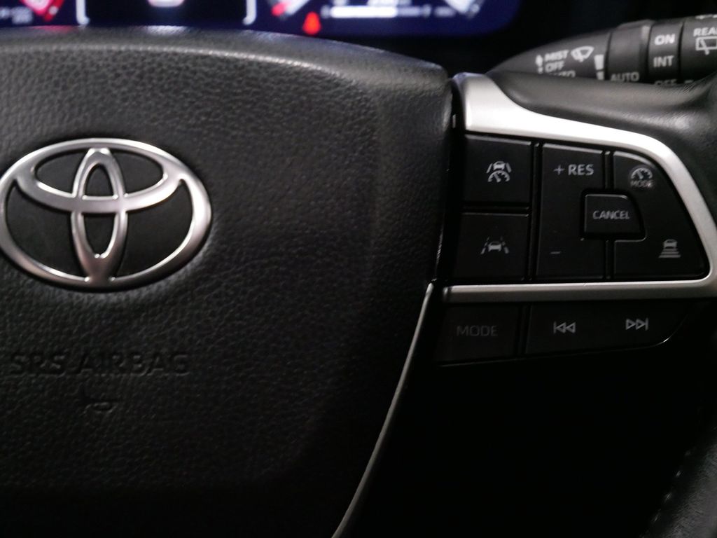 Used 2024 Toyota Grand Highlander SUV