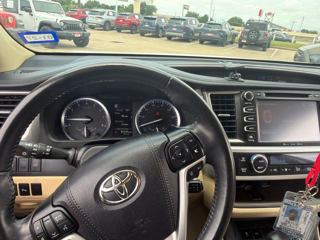 car-gallery-9