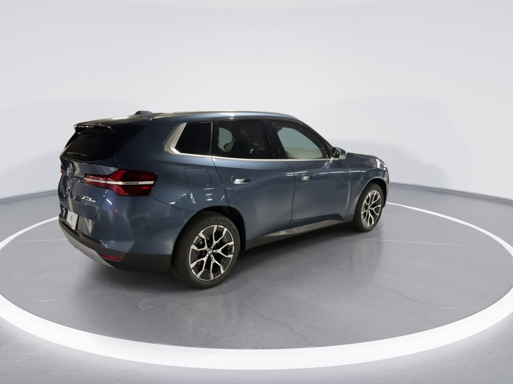 Thumbnail: 2026 BMW X3 - 8
