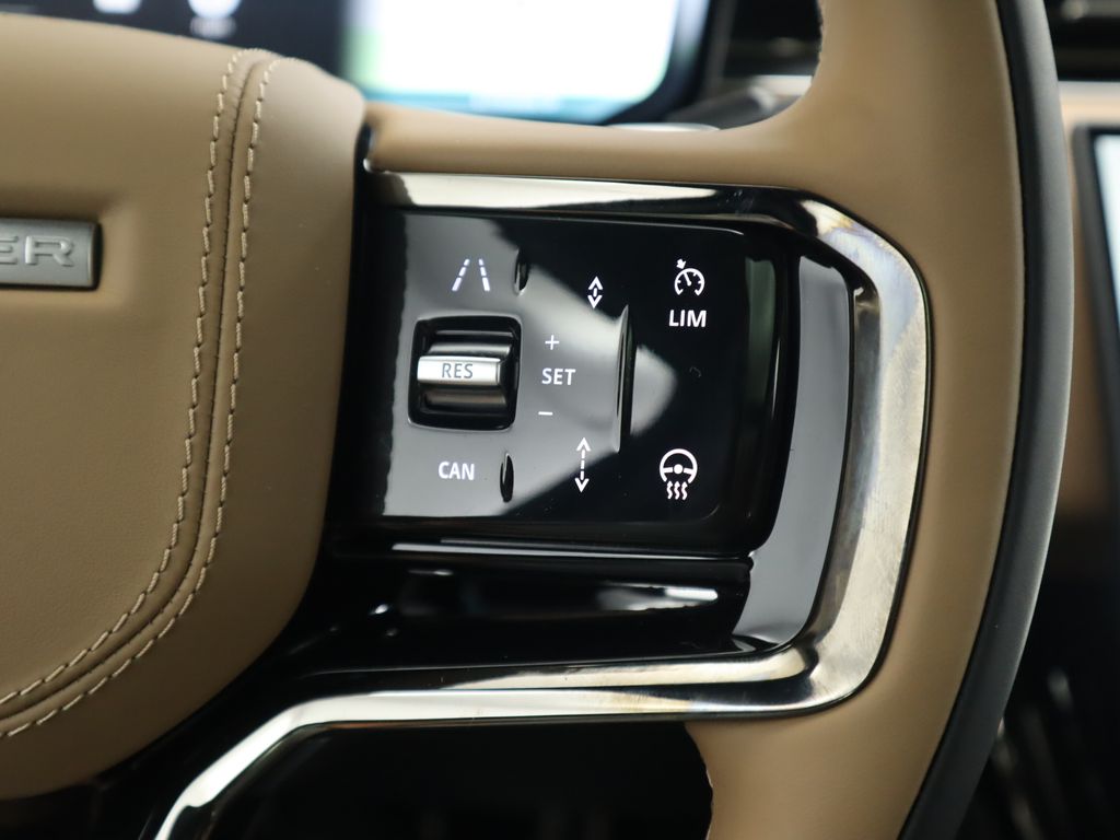2025 Land Rover Range Rover Sport Dynamic 12