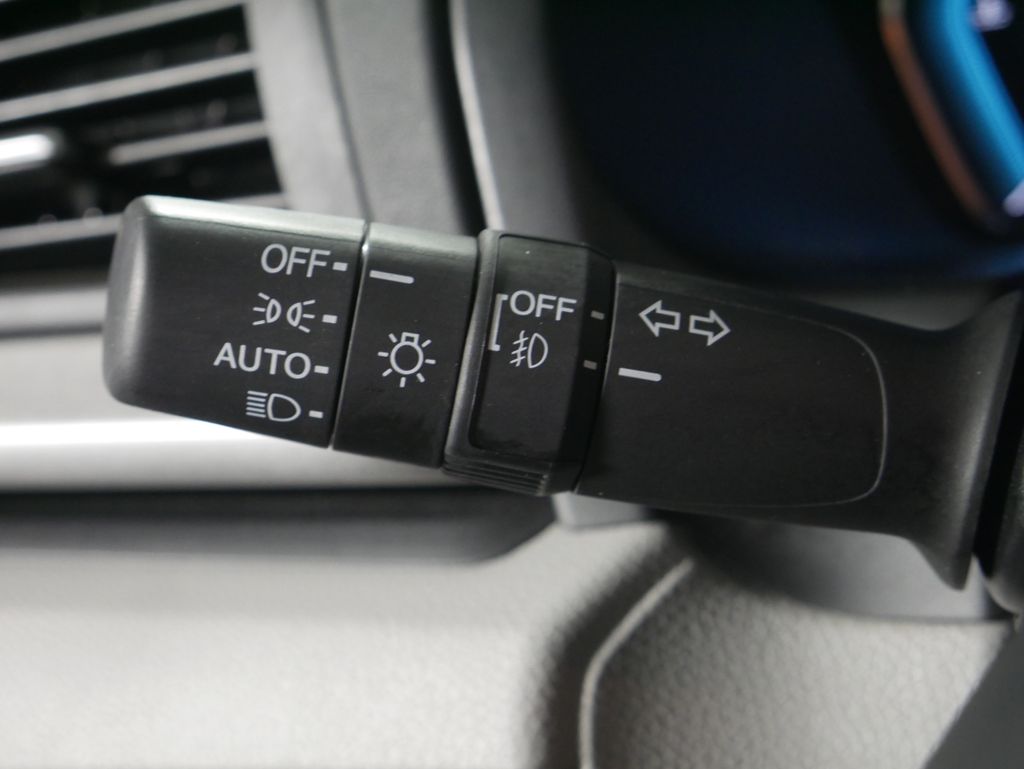 Thumbnail: 2023 Honda Odyssey - 19