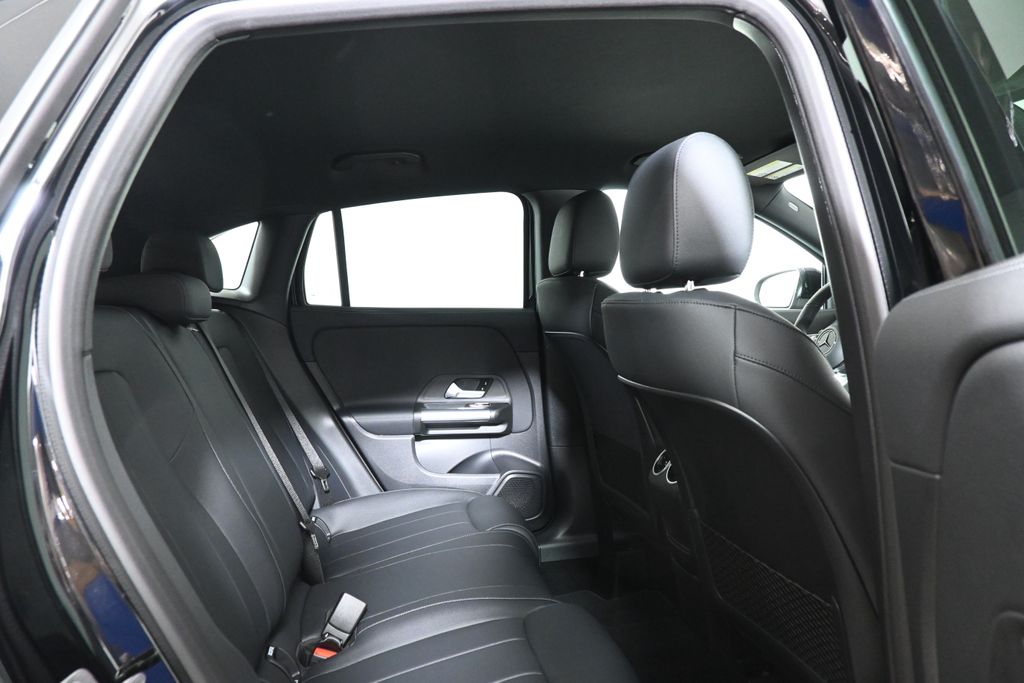 2025 Mercedes-Benz GLA 250 4MATIC 20