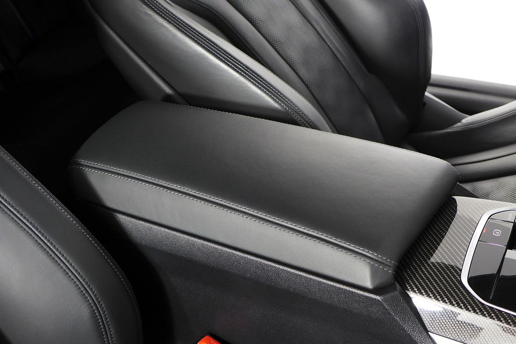 Thumbnail: 2024 BMW M4 - 17