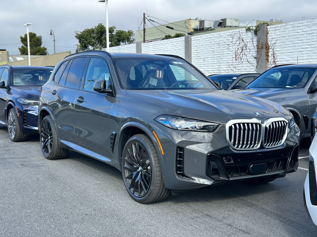 Thumbnail: 2026 BMW X5 - 2