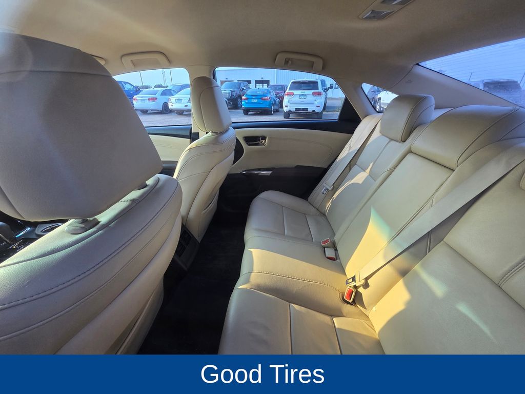 2014 Toyota Avalon XLE