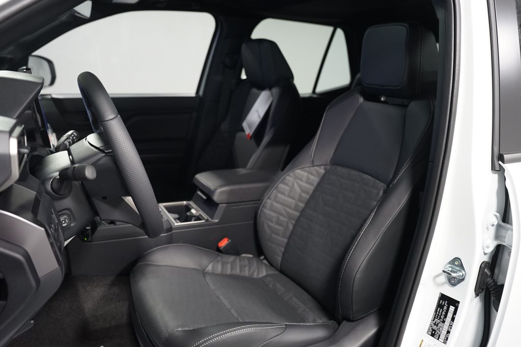 Thumbnail: 2025 Toyota 4Runner - 30