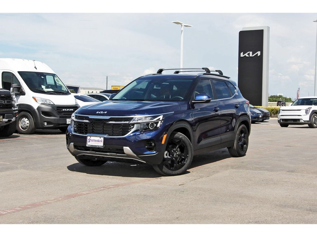 Used 2026 Kia Seltos EX