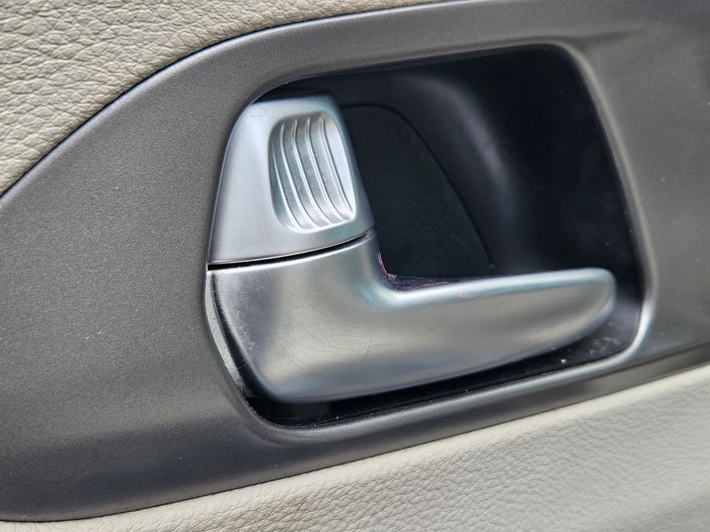 Used Car 2019 Chrysler Pacifica  Touring Plus For Sale Under $20,000 In San Marcos, Texas