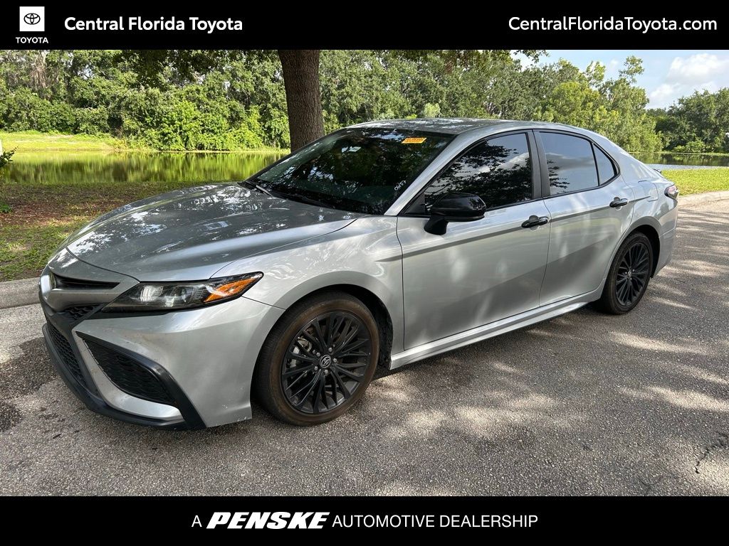 2021 Toyota Camry SE -
                  Orlando, FL