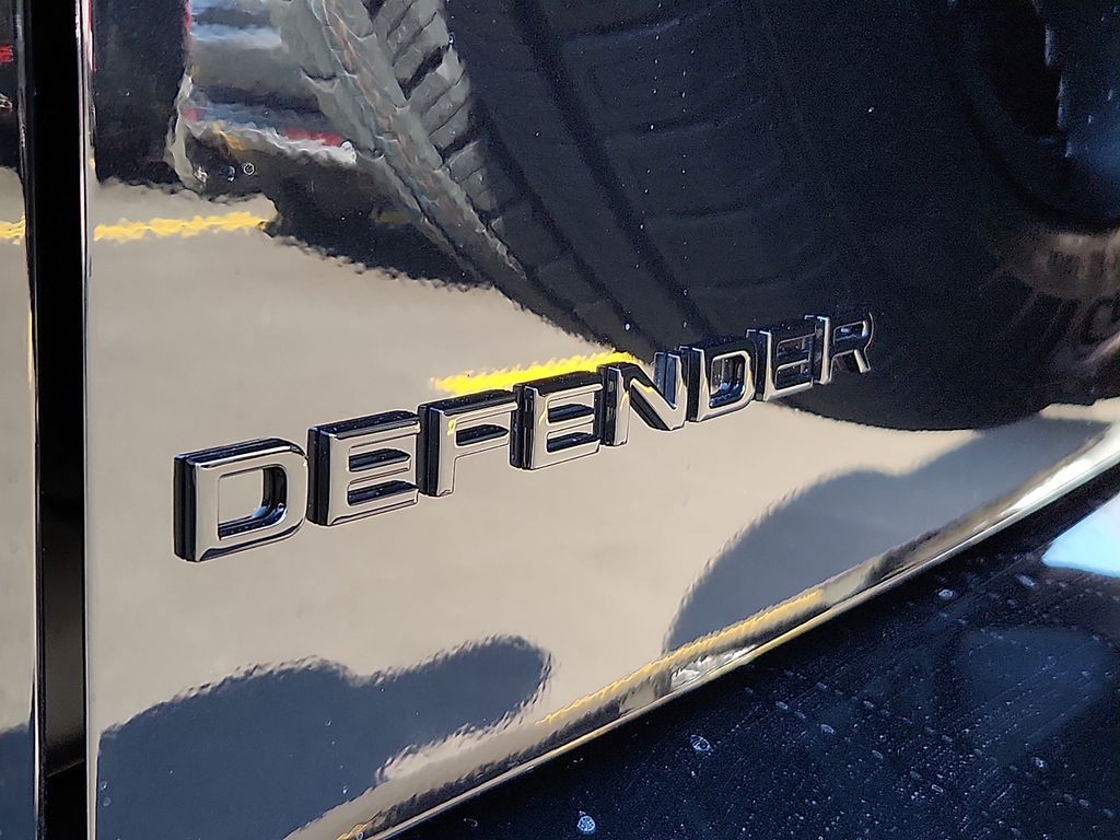 Thumbnail: 2026 Land Rover Range Rover Sport - 11