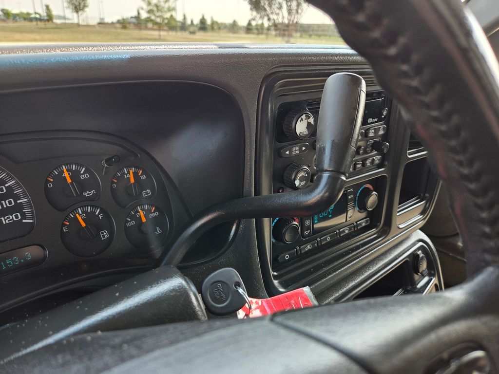 2005 Chevrolet Silverado 1500 LS