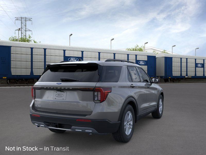 New 2026 Carbonized Gray Metallic Ford Active image 8