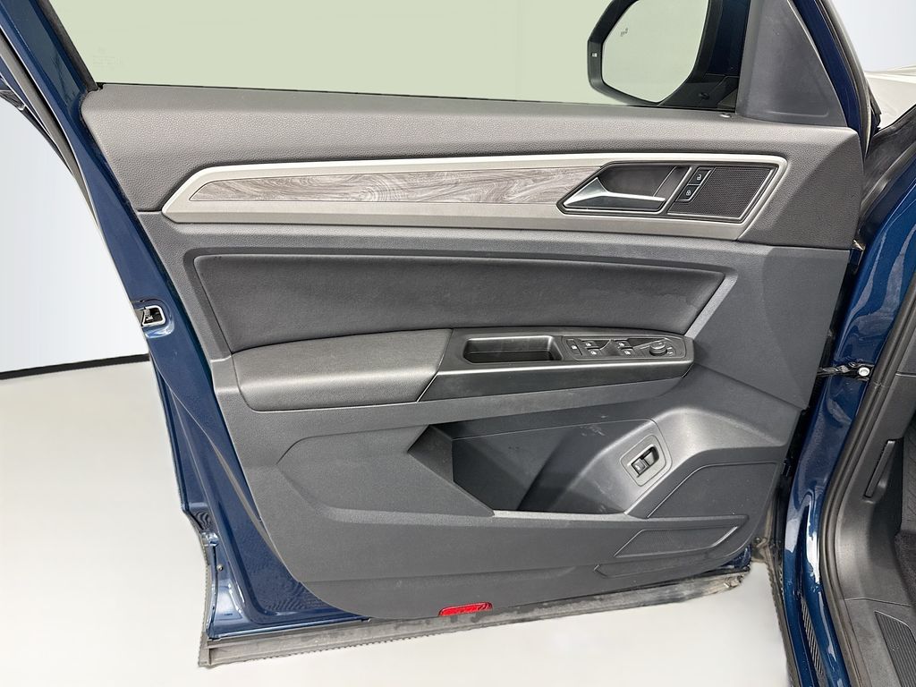 Thumbnail: 2020 Volkswagen Atlas - 22