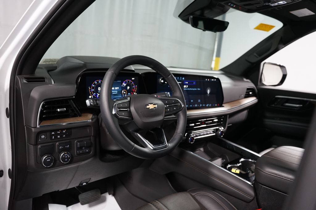 Thumbnail: 2025 Chevrolet Tahoe - 11