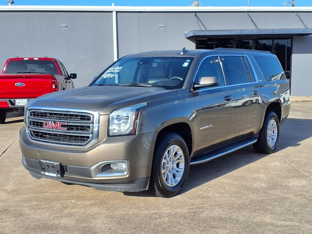 2016 GMC Yukon XL SLE - 2