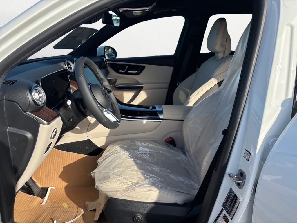 new 2026 Mercedes-Benz GLC car