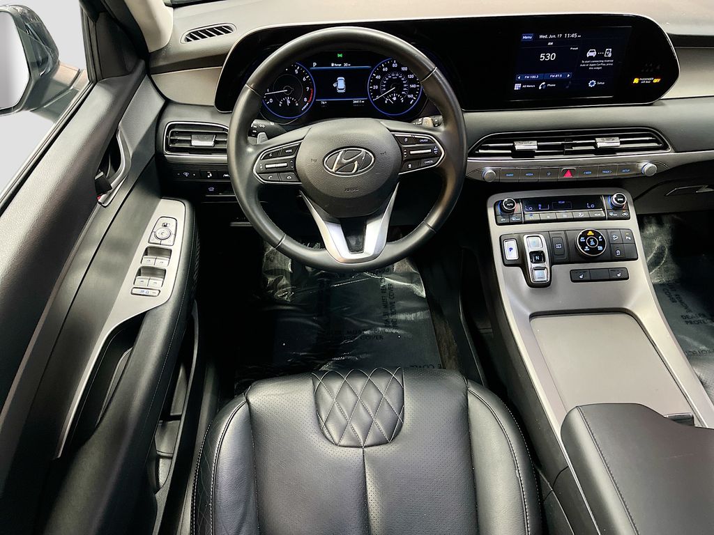 Used 2022 Abyss Black Pearl Hyundai SEL image 22