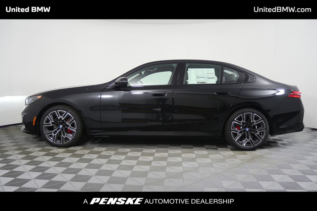 Thumbnail: 2026 BMW 5 Series - 6