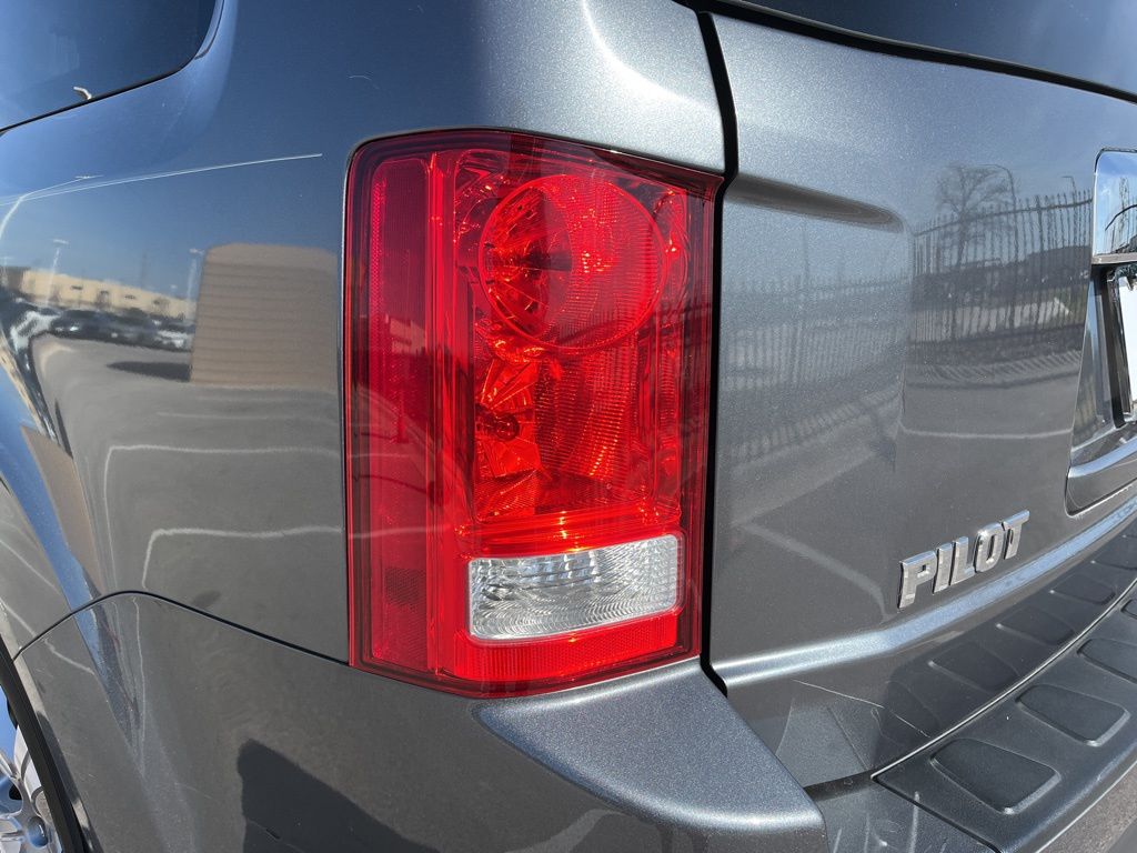 Thumbnail: 2013 Honda Pilot - 7