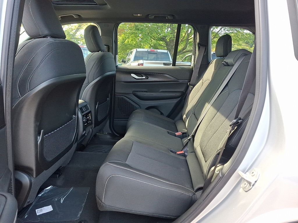 New 2025 Jeep Grand Cherokee SUV