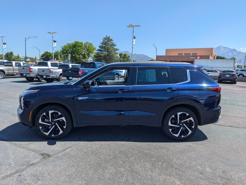 2023 Mitsubishi Outlander PHEV SEL 9