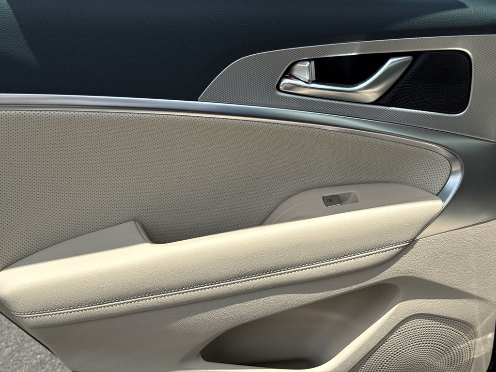 2026 GENESIS G70 Prestige - Photo 23