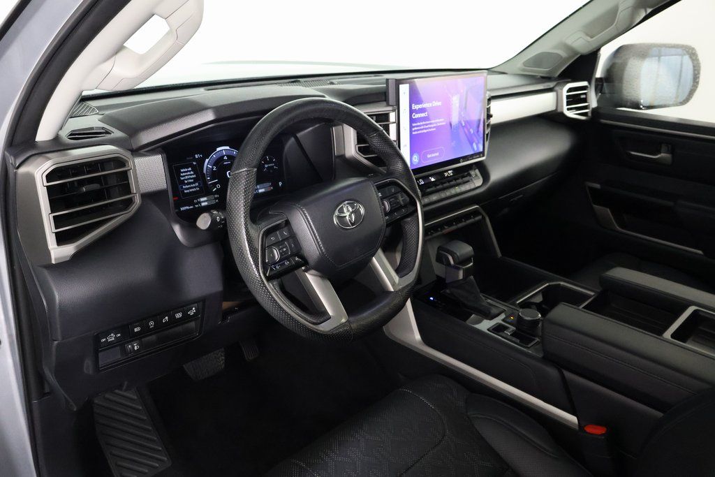 Thumbnail: 2024 Toyota Tundra - 7