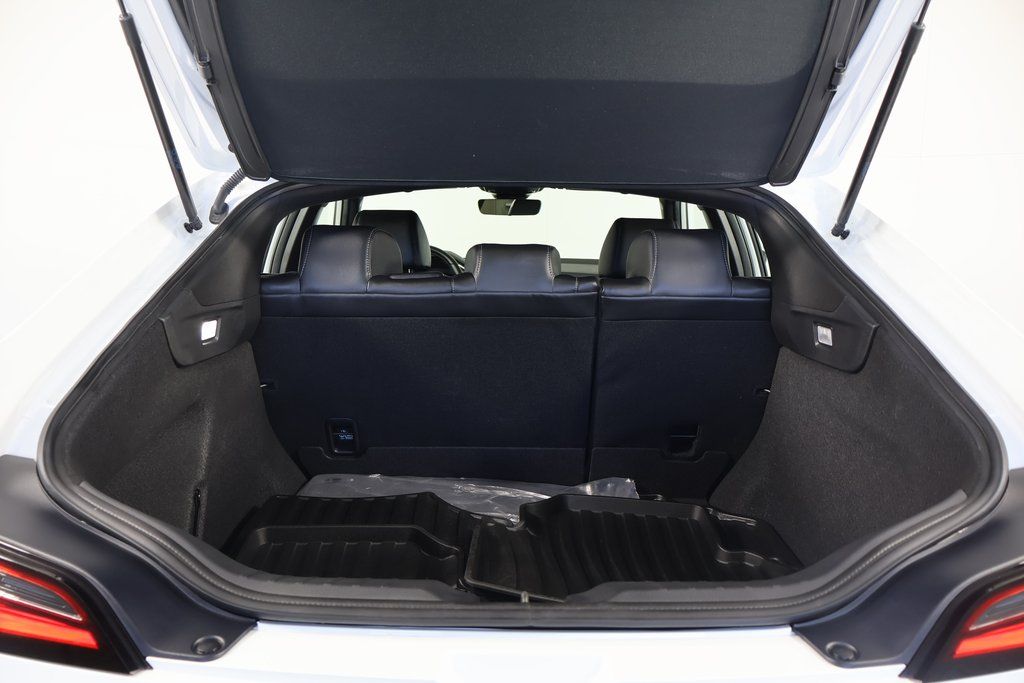 Thumbnail: 2025 Acura Integra - 14