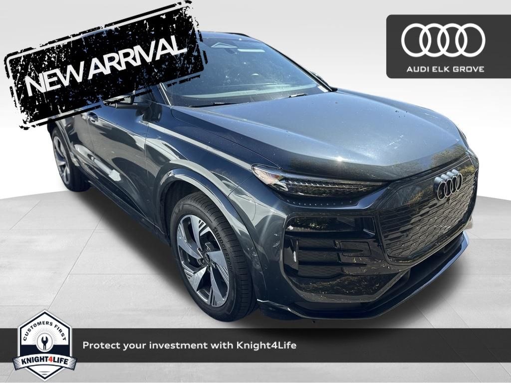 2025 Audi Q6 e-tron quattro Premium Plus