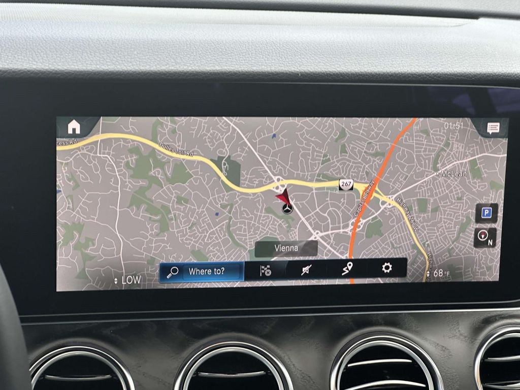 Thumbnail: 2023 Mercedes-Benz E-Class - 16