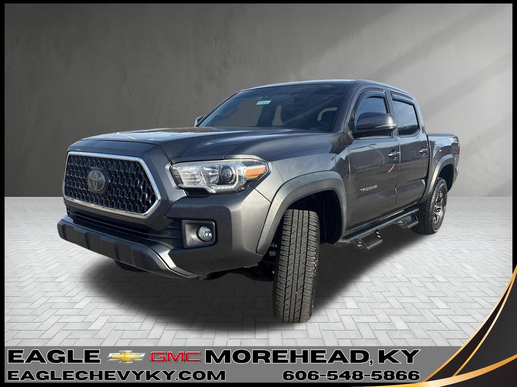 2018 Toyota Tacoma SR5 V6 Double Cab 4WD